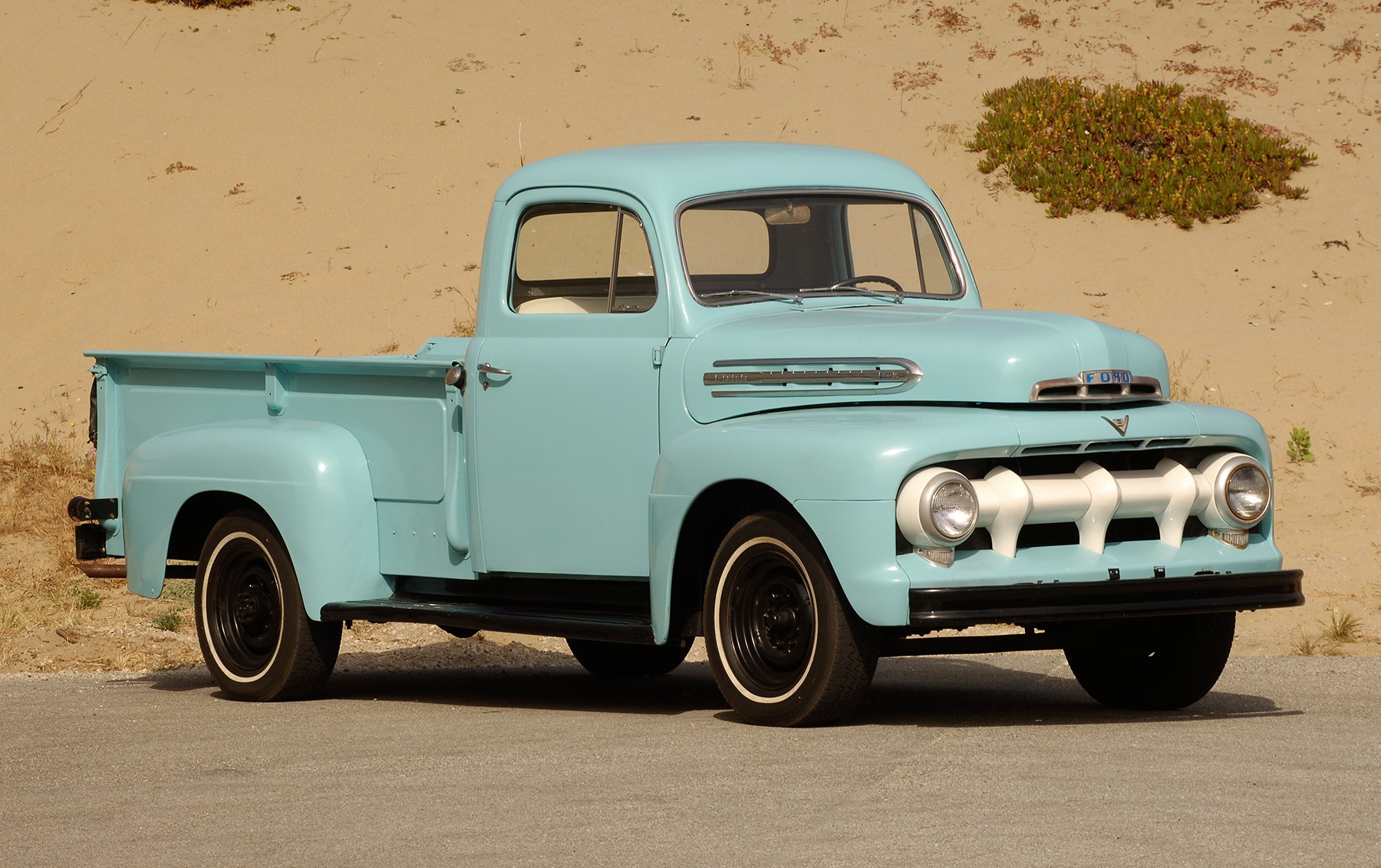 Danbury Mint 1951 Ford Pickup Dark Green 1:24 scale